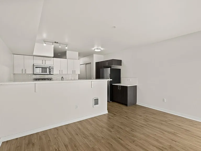 Contour Apartments — Photo 105