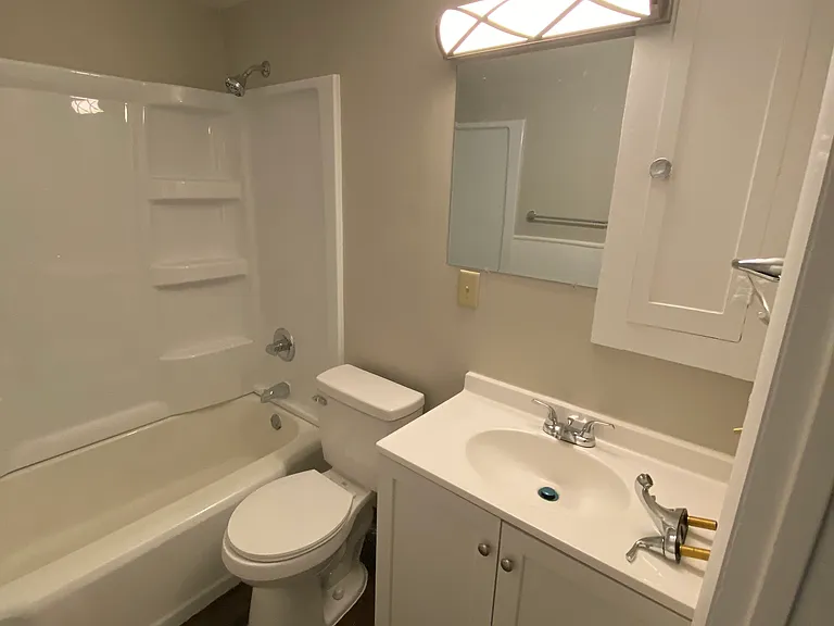 435 N Prospect St #2 — Photo 8