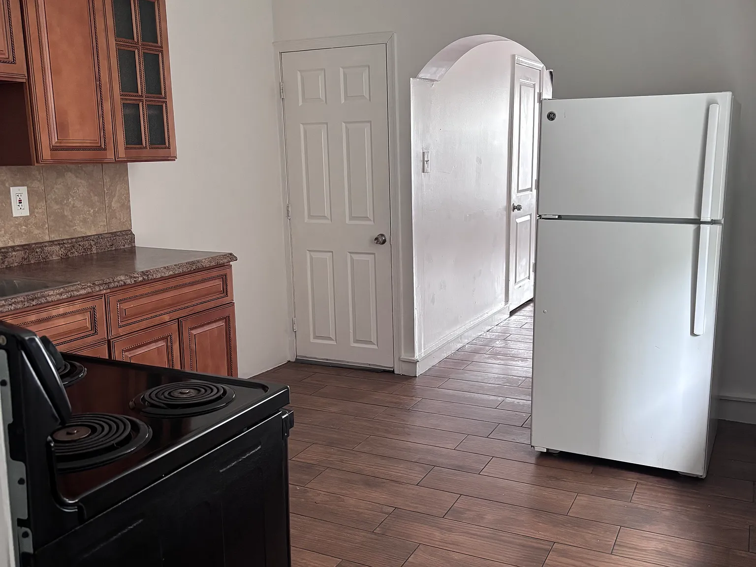 3 bed, 1064 sqft, $1,200 — Photo 3
