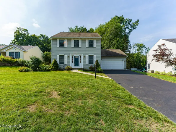 5 Hydor Drive, Castleton, NY 12033