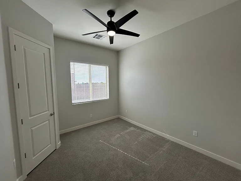 23175 W Skinner Rd — Photo 11