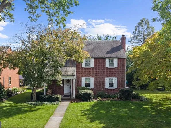 1422 Garfield Ave, Wyomissing, PA 19610