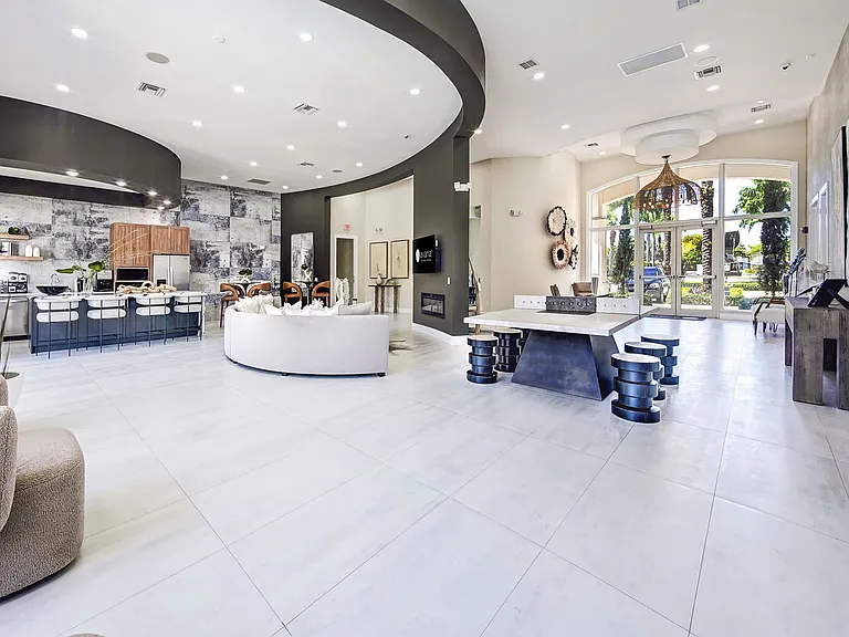 Avana Cypress Creek — Photo 20