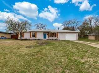 3325 Bewley St, Haltom City, TX 76117