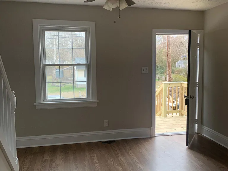108 N Ivy Ave — Photo 11