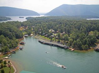 325 Mill Lake Rd, Huddleston, VA 24104