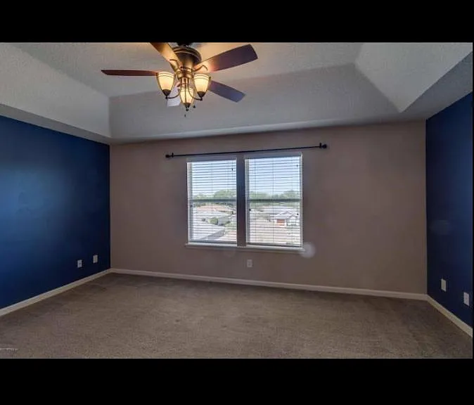 Sunset Bluff Dr — Photo 7