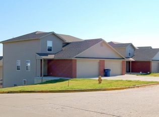 505 Hunters Run APT B, Jefferson City, MO 65109