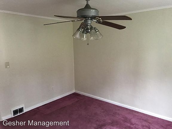 4th image of 7926 Thon Dr