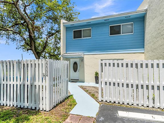 4th image of 22334 SW 103rd Ct