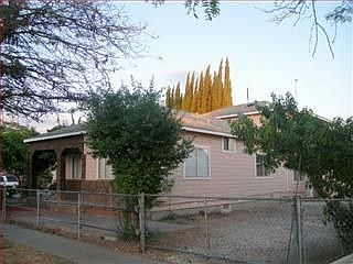 5th image of 1990 E San Antonio St