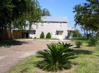 210 S Guadalupe St, Port Lavaca, TX 77979