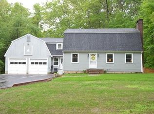 76 Fern Ave, Amesbury, MA 01913