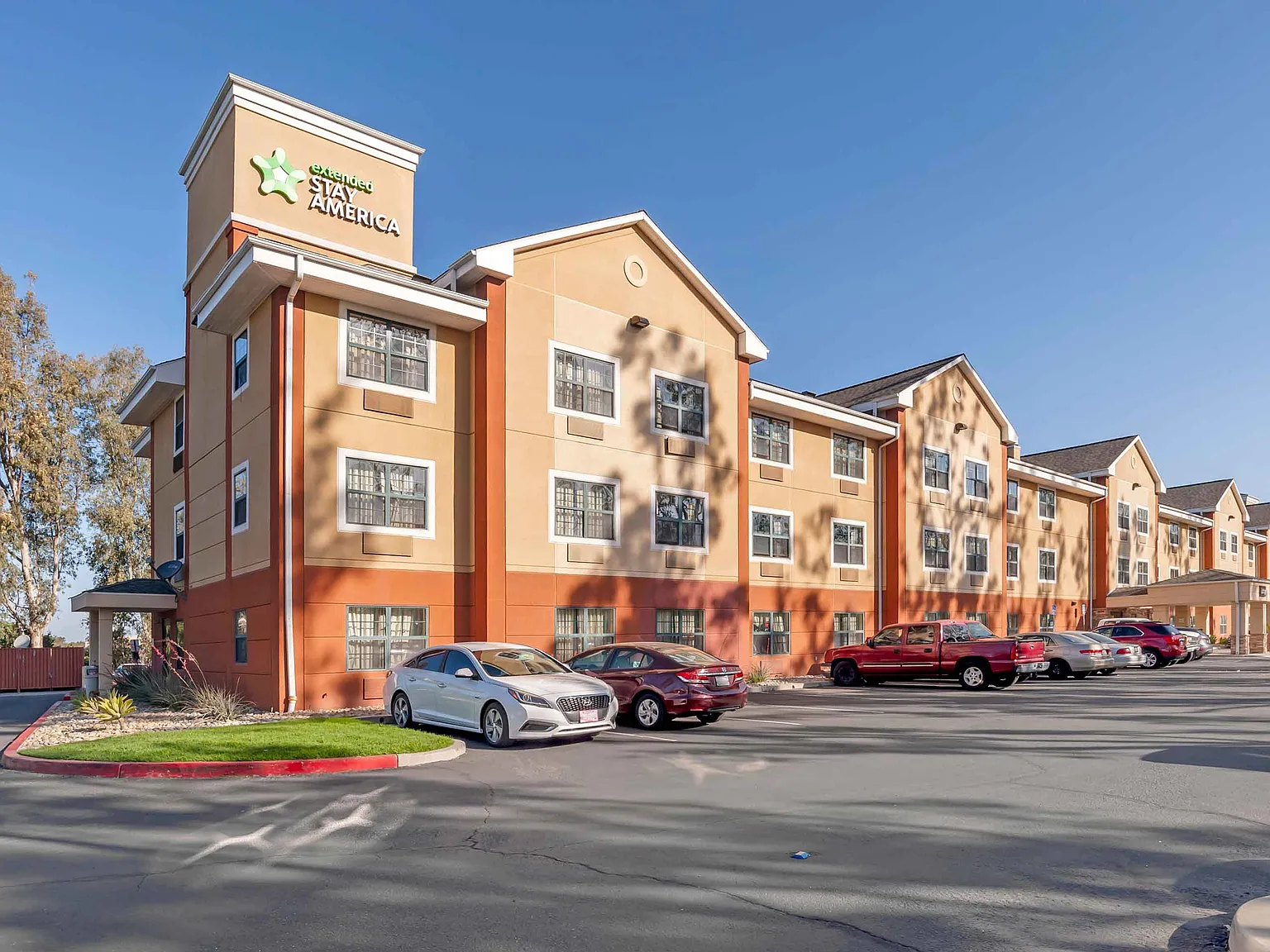 Orange County - Lake Forest — Photo 1