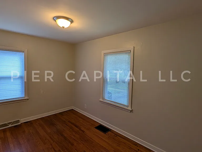 6637 Delaware Ave — Photo 7
