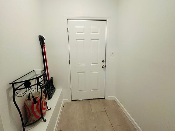 3rd image of 6921 78th St #1