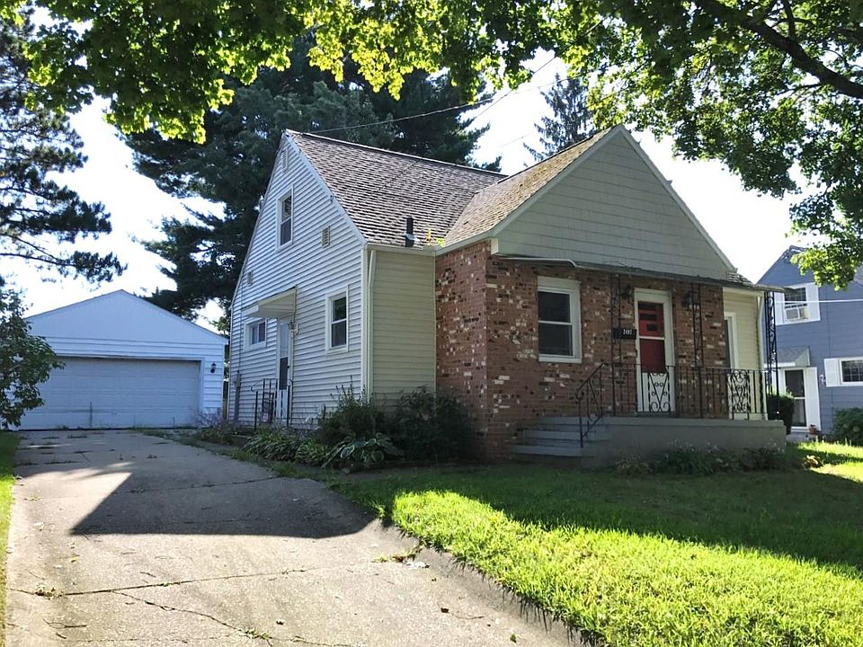 1st image of 2497 13th St