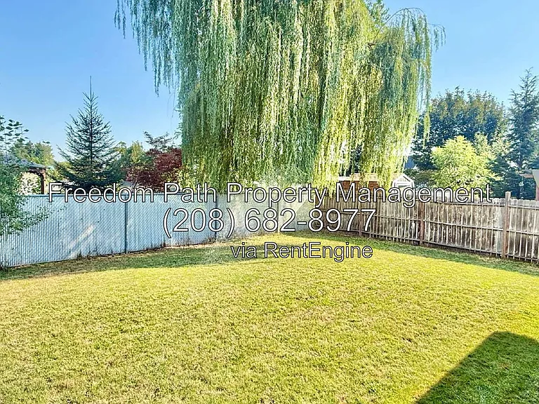 715 W Mikies Pl — Photo 19