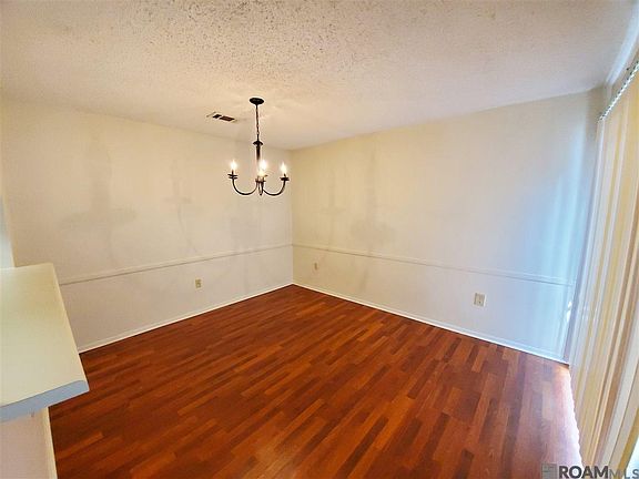 3rd image of 5213 Blair Ln APT D