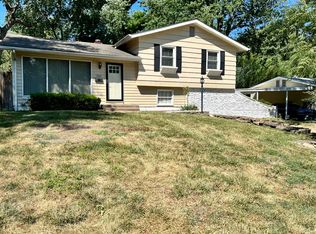 512 NW Falk Dr, Lees Summit, MO 64063