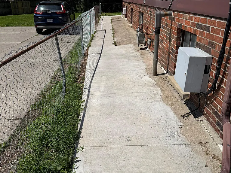 2061 Tremainsville Rd #5 — Photo 2