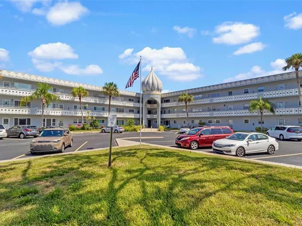 2340 Grecian Way APT 26, Clearwater, FL 33763