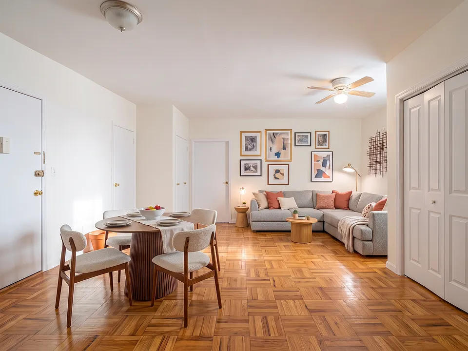 129 W 56th St #3R