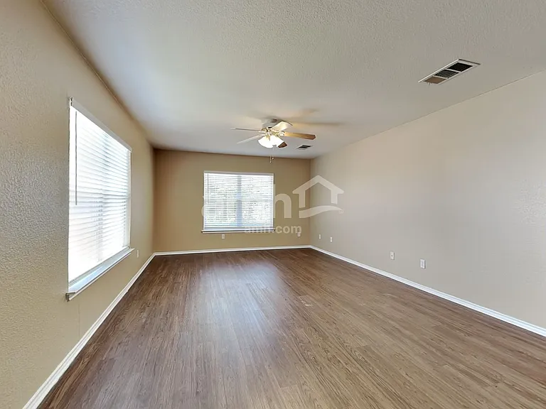 360 Thicket Ln — Photo 12