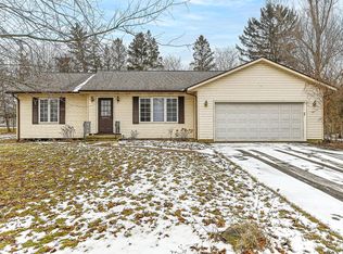 38811 91st St, Burlington, WI 53105