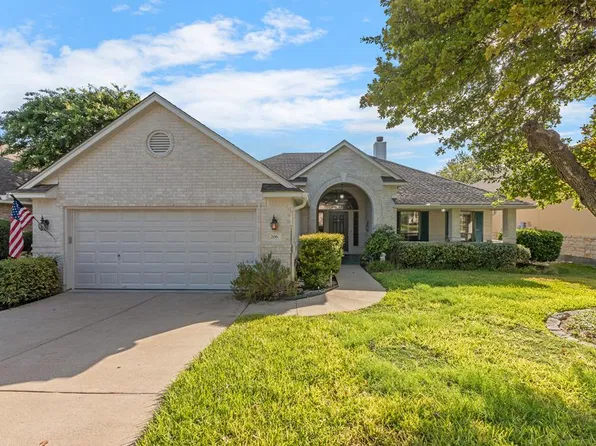 206 Meadow Brook Dr, Fredericksburg, TX 78624