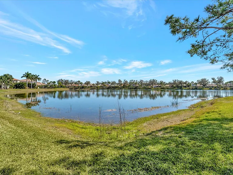2159 Chenille Ct — Photo 34