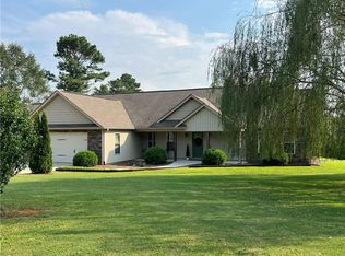 2339 Thomas Rd, Cleveland, GA 30528