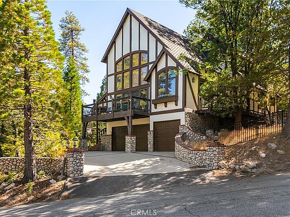 3rd image of 190 Birchwood Dr