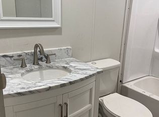 901 Lightwood Dr, Newport, NC 28570