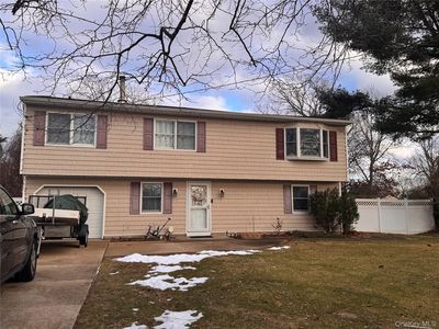107 Casement Avenue, Central Islip, NY, 11722