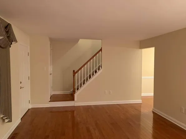 2830 Truman Dr, Hatfield, PA 19440