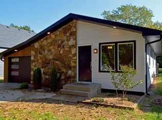 910 S Nettleton Ave, Springfield, MO 65806