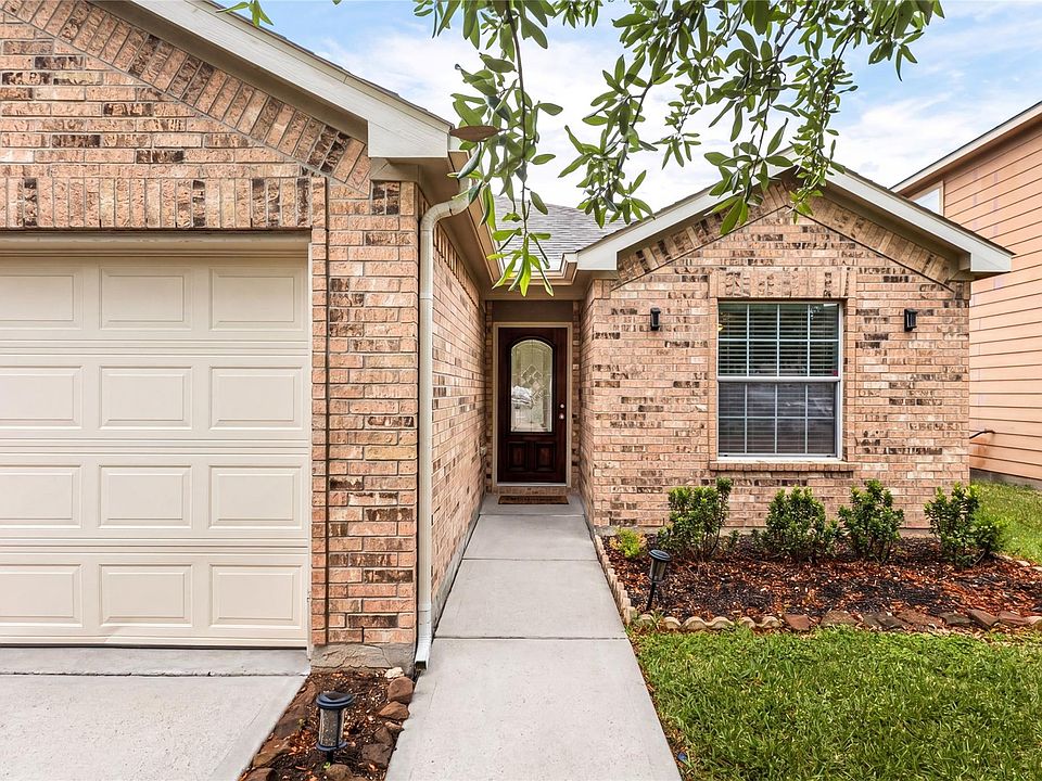 1st image of 26542 Marble Point Ln