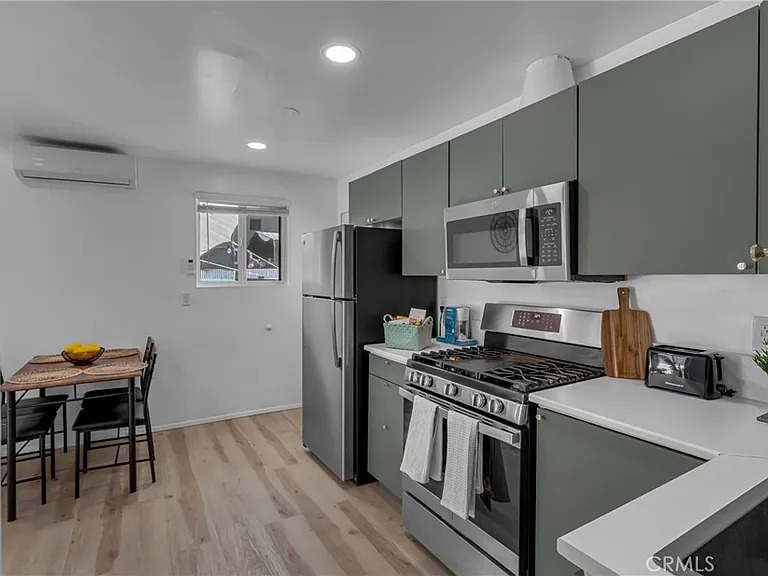 15112 Orange Ave — Photo 9