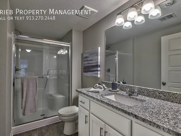 12321 S Chelsea St #3-105 — Photo 17