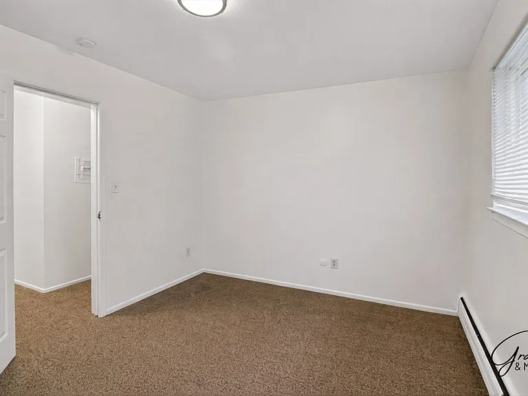 22330 W Warren - 22330 W Warren Ave LLC — Photo 16