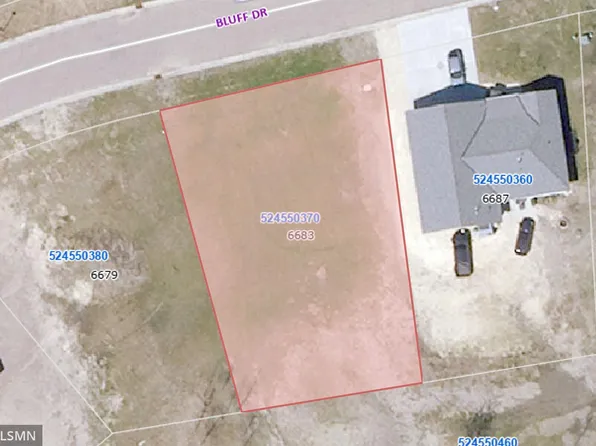 6683 Bluff Dr, Cannon Falls, MN 55009