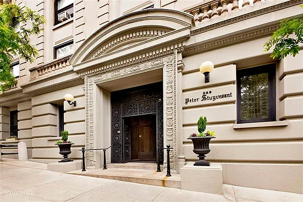 Sold by Corcoran | media 4