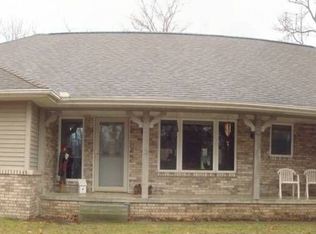 7801 Pin Oak Dr, Manito, IL 61546