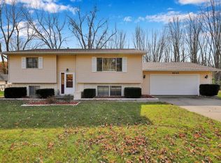 6047 Arbor Ln, Jackson, MI 49201