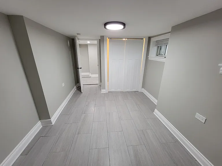 5521 W 63rd Pl — Photo 11