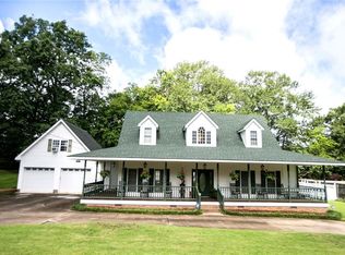 2601 19th Pl, Valley, AL 36854