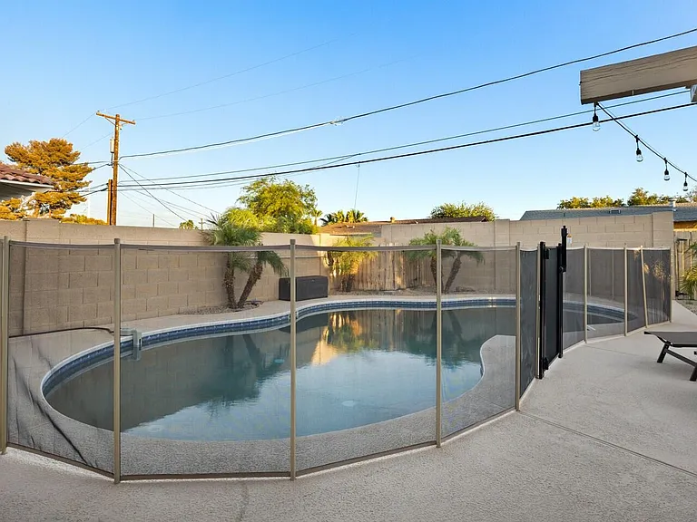 6419 E Cambridge Ave — Photo 5
