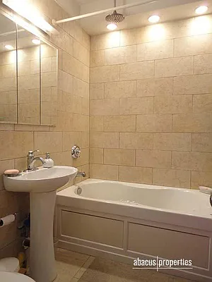 Rented by Abacus Properties | media 27