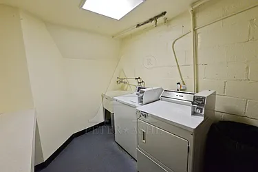 Rented by Peter Ashe